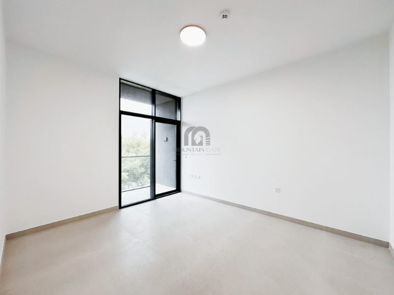 DISTRESS DEAL | Unique location | Freehold 4BR Tilal City Mountain Gate