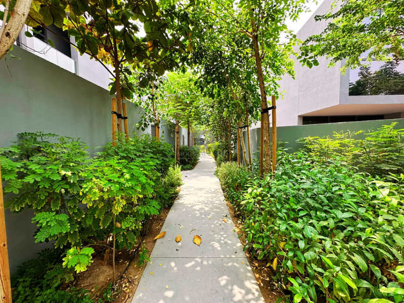 DISTRESS DEAL | Unique location | Freehold 4BR Tilal City Mountain Gate