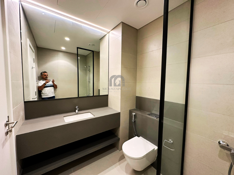 DISTRESS DEAL | Unique location | Freehold 4BR Tilal City Mountain Gate