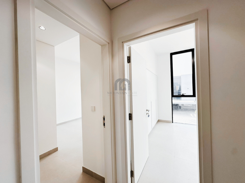 DISTRESS DEAL | Unique location | Freehold 4BR Tilal City Mountain Gate