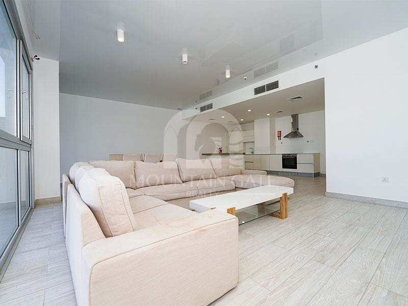 Vacant soon High-end Design Bright Spacious 2BR Mohammed Bin Rashid City Mountain Gate