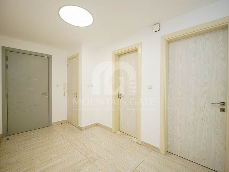 Vacant soon High-end Design Bright Spacious 2BR Mohammed Bin Rashid City Mountain Gate