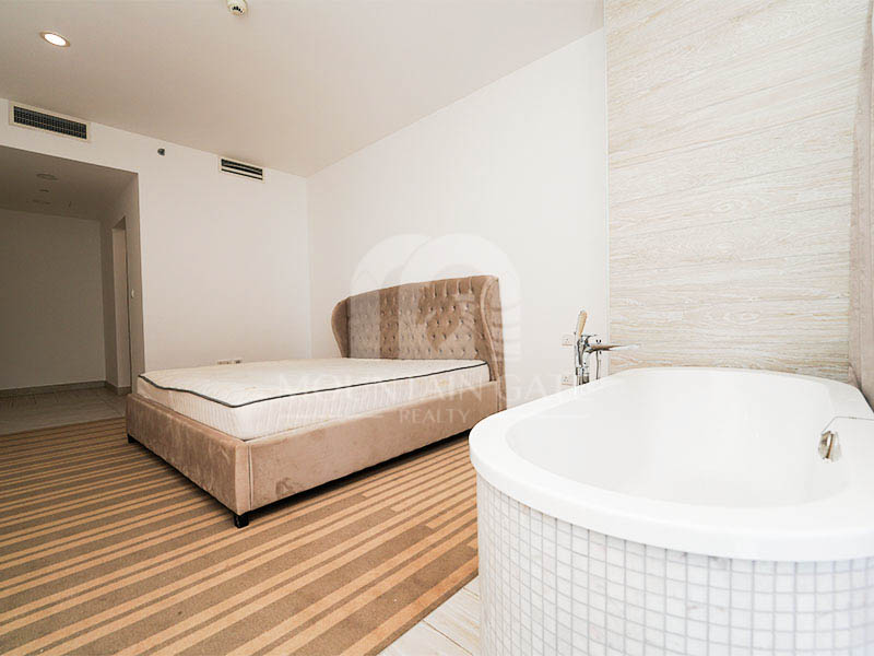 Vacant soon High-end Design Bright Spacious 2BR Mohammed Bin Rashid City Mountain Gate
