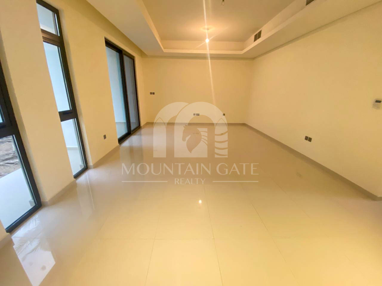 Brand New | R2M | | Vacant | Prime L | 3BR+M 3BR Damac Hills 2 Mountain Gate