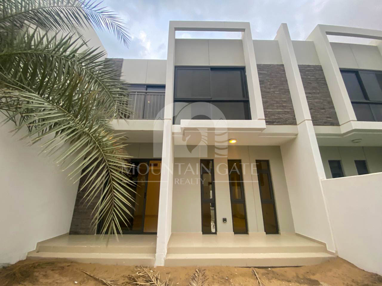 Brand New | R2M | | Vacant | Prime L | 3BR+M 3BR Damac Hills 2 Mountain Gate