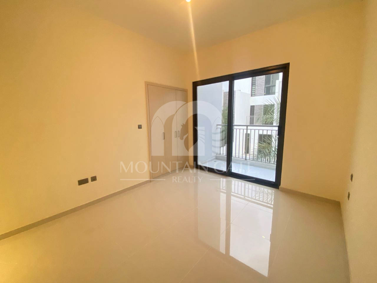 Brand New | R2M | | Vacant | Prime L | 3BR+M 3BR Damac Hills 2 Mountain Gate