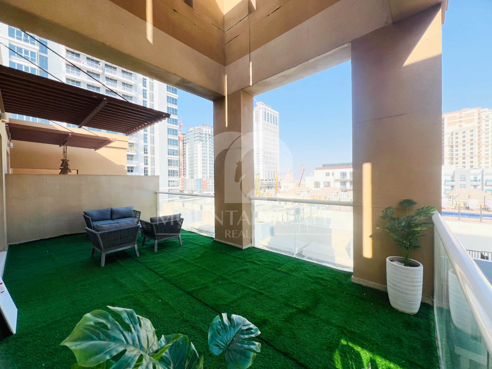 Ready to Move in High-end Design Bright Spacious 1BR Jumeirah Village Circle Mountain Gate