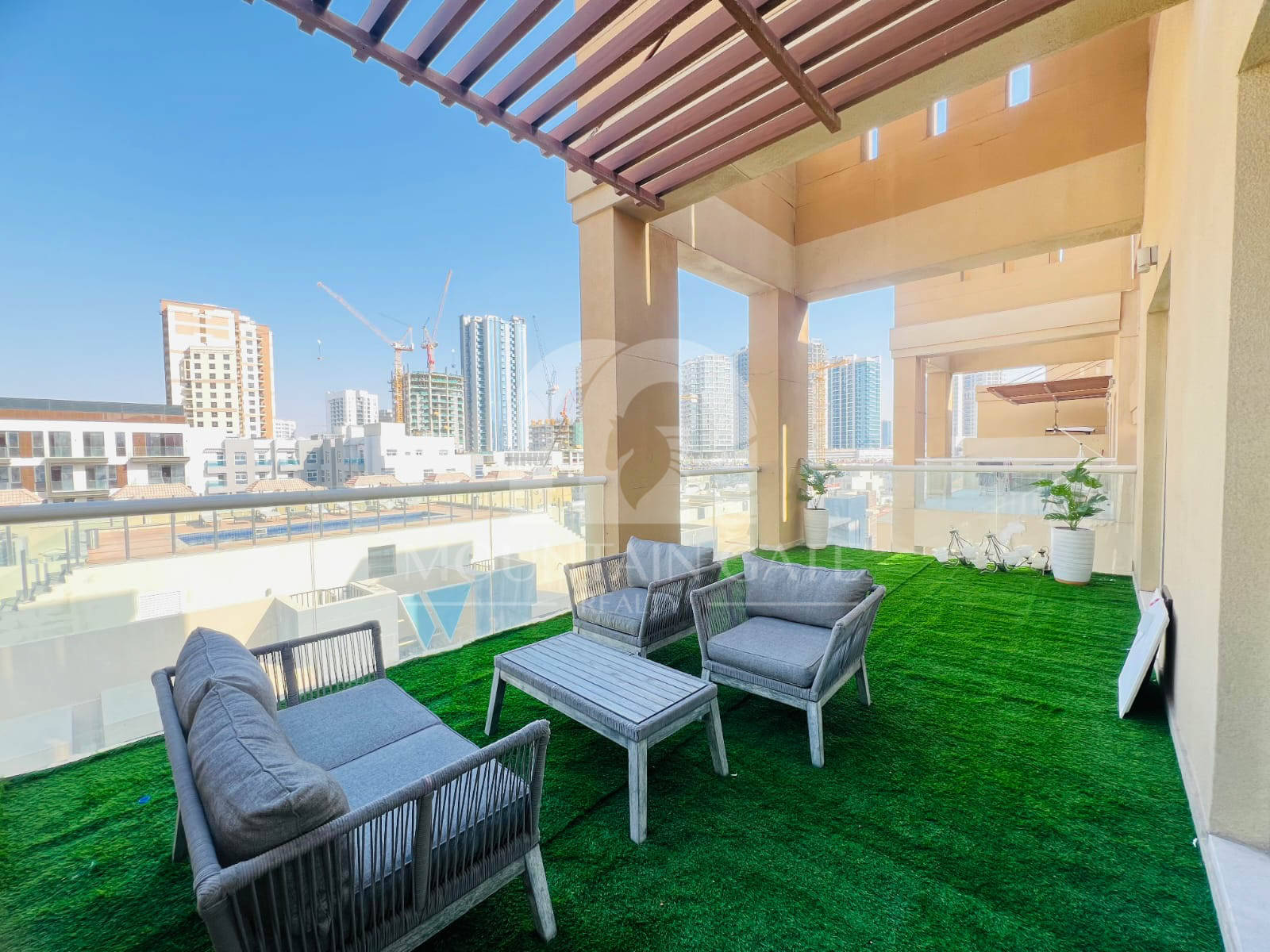 Ready to Move in High-end Design Bright Spacious 1BR Jumeirah Village Circle Mountain Gate