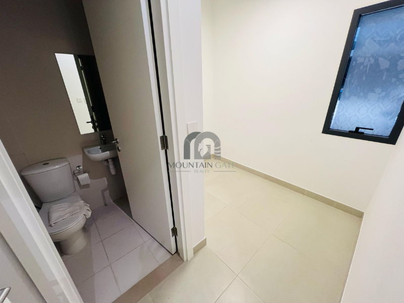 Freehold | Middle Unit | Fundable 4BR Tilal City Mountain Gate