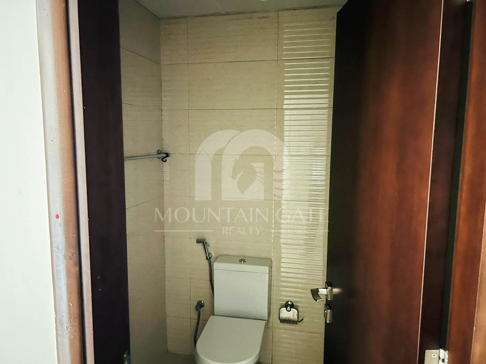 Investor Deal | Spacious with Community View 1BR Jumeirah Village Circle Mountain Gate