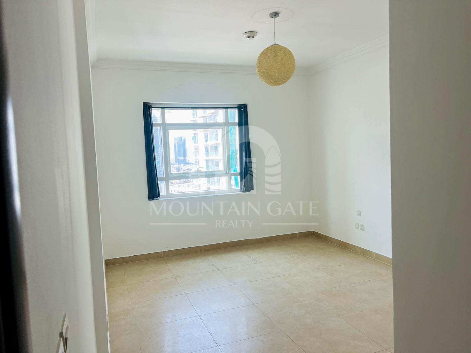 Vacant Spacious Layout High Floor Prime Location 1BR Jumeirah Village Circle Mountain Gate