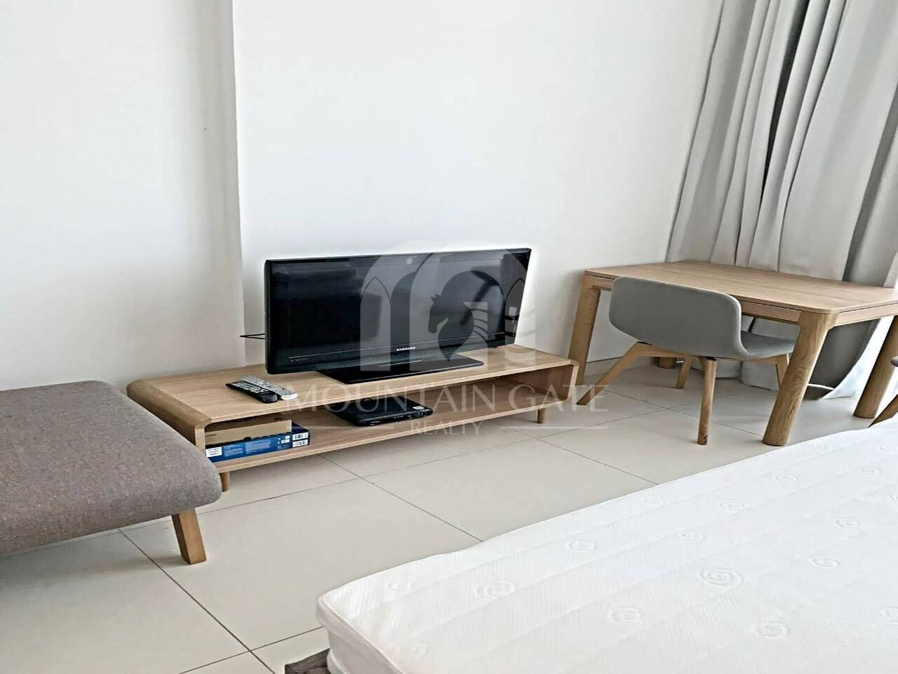 Modern Fully Furnished Vacant close to Metro Al Furjan Mountain Gate