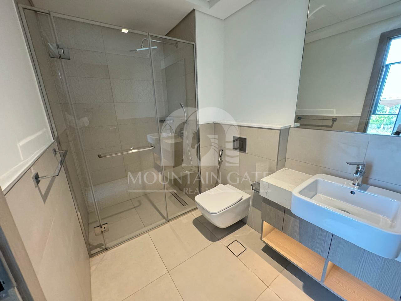 Park View, Corner Unit and Large Plot Landscaped 4BR Al Furjan Mountain Gate