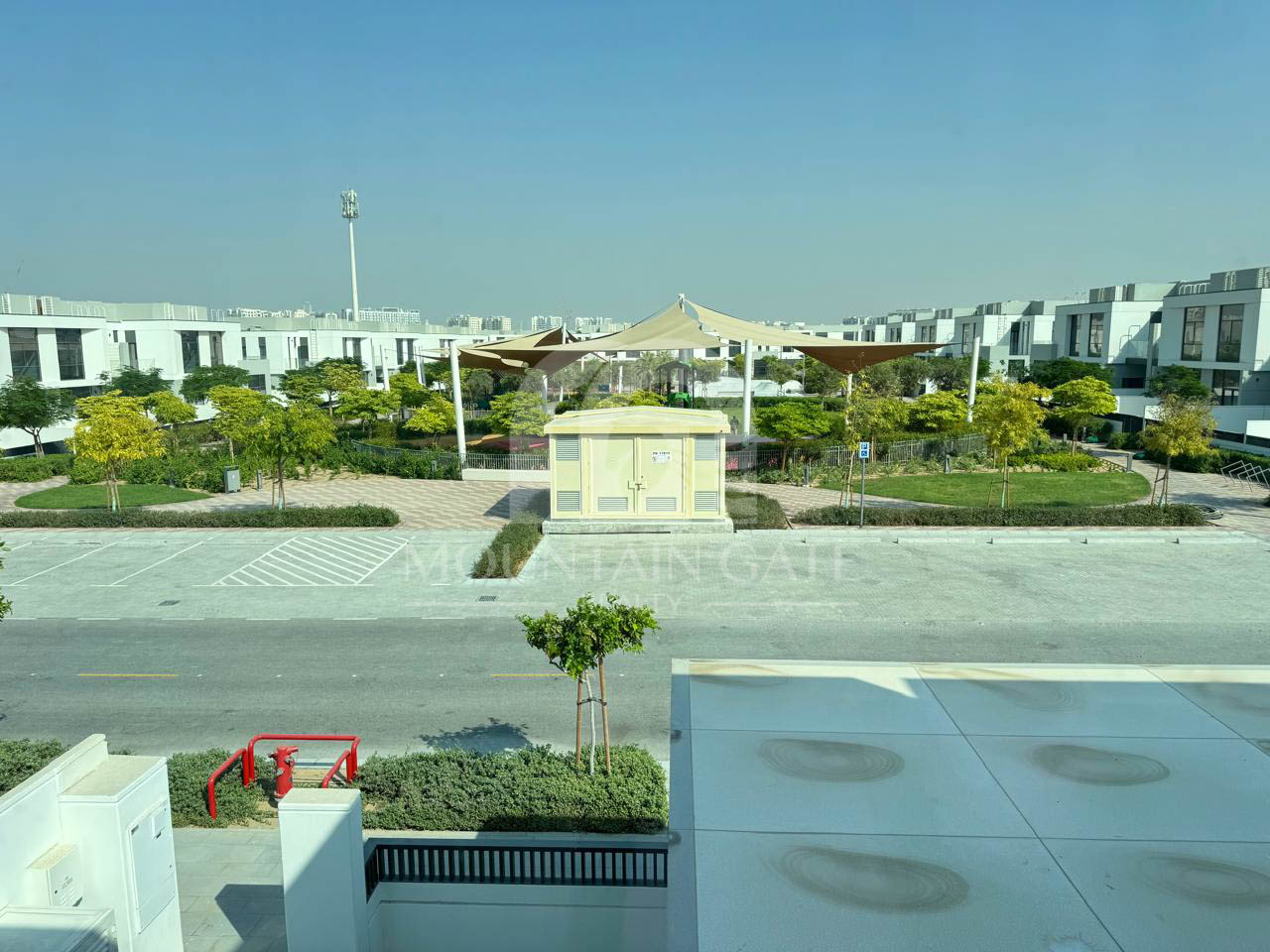 Park View, Corner Unit and Large Plot Landscaped 4BR Al Furjan Mountain Gate