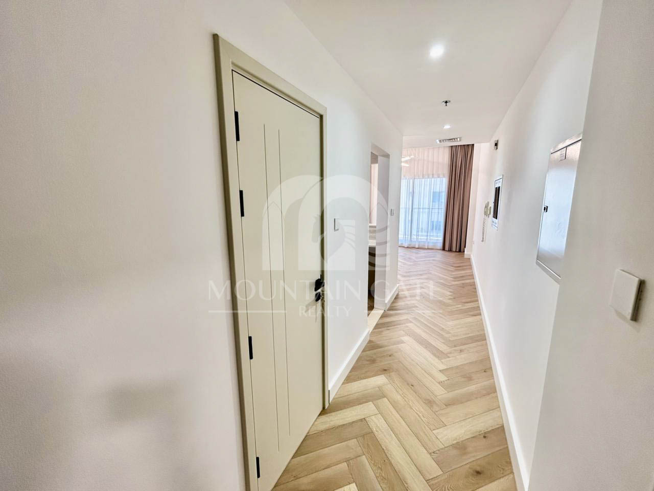 Exquisite Quality | Vacant | Serene Location 1BR Dubai Land Mountain Gate