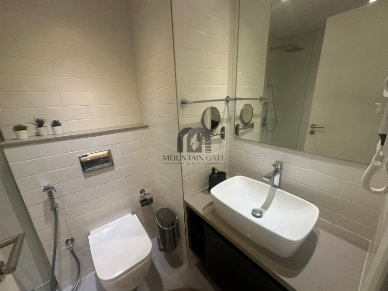 Fully furnished ✔️Smart home✔️balcony Aljada Mountain Gate