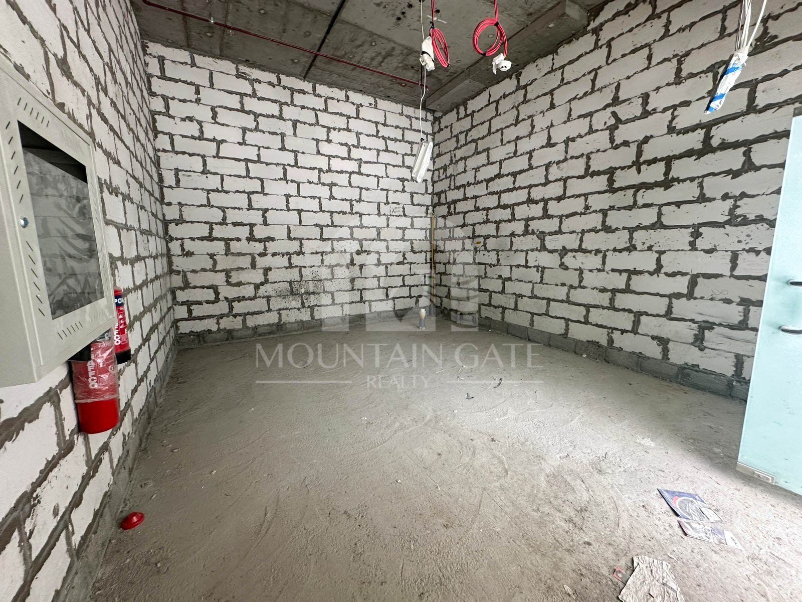 shell and core//prime location//close to metro// Dubai Investment Park (DIP) Mountain Gate
