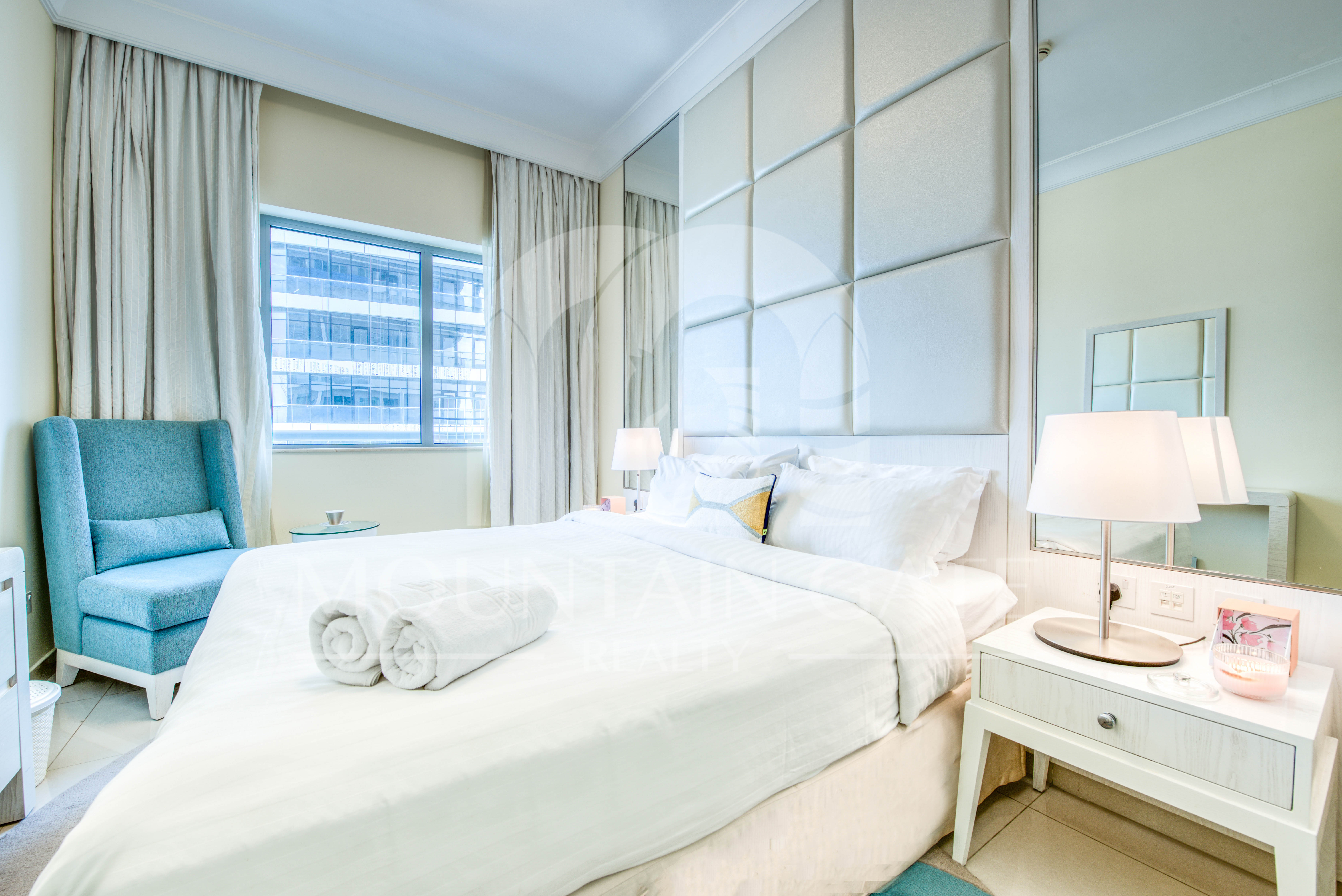 Best 07 Layout | High Floor | Walk to Dubai Mall 1BR Downtown Dubai Mountain Gate