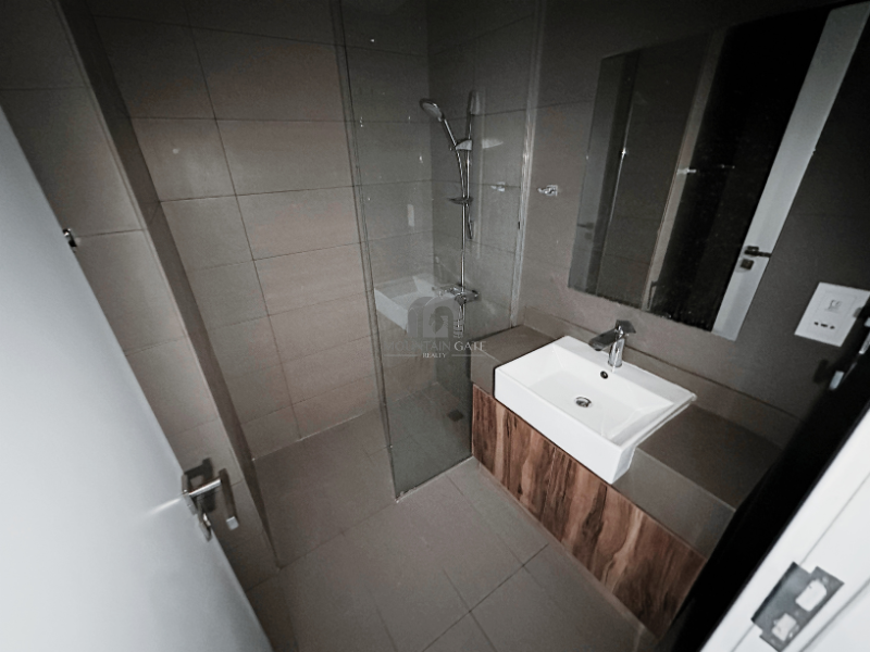 Partition Studio | Beautiful View | All Amenities 1BR Muwaileh Mountain Gate