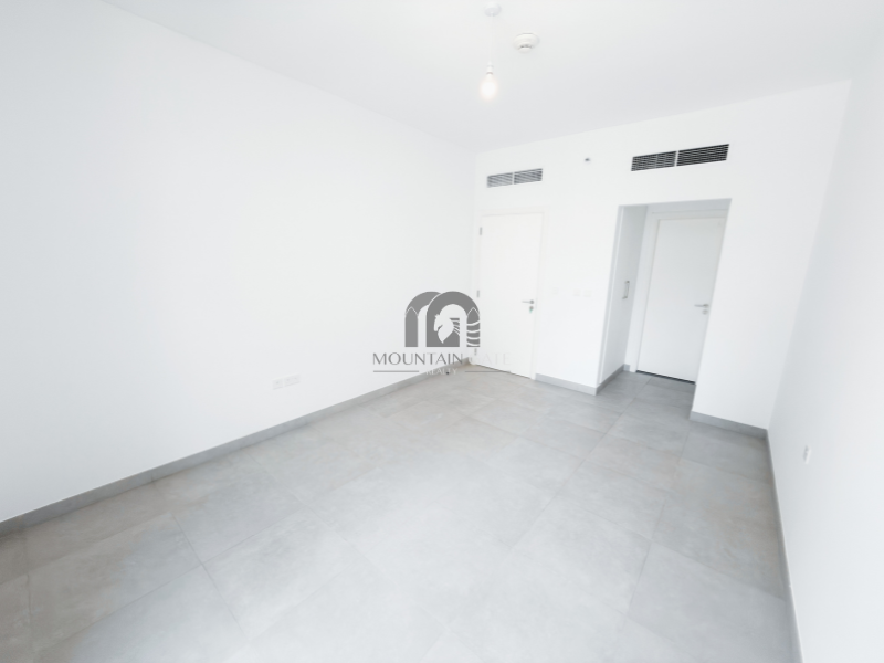 Bigest Size | Closed Kitchen | Balcony 1BR Aljada Mountain Gate
