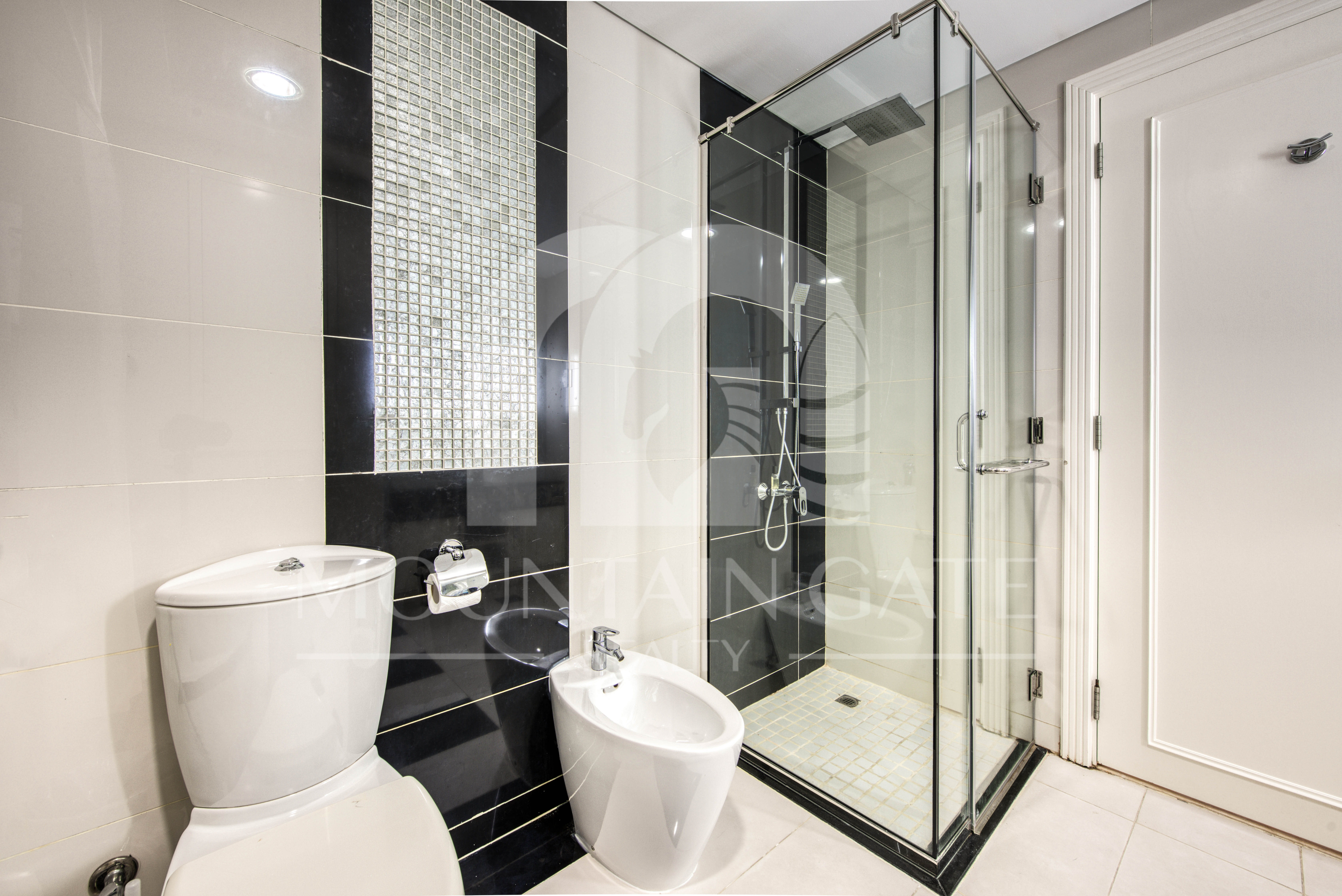 Best 07 Layout | High Floor | Walk to Dubai Mall 1BR Downtown Dubai Mountain Gate