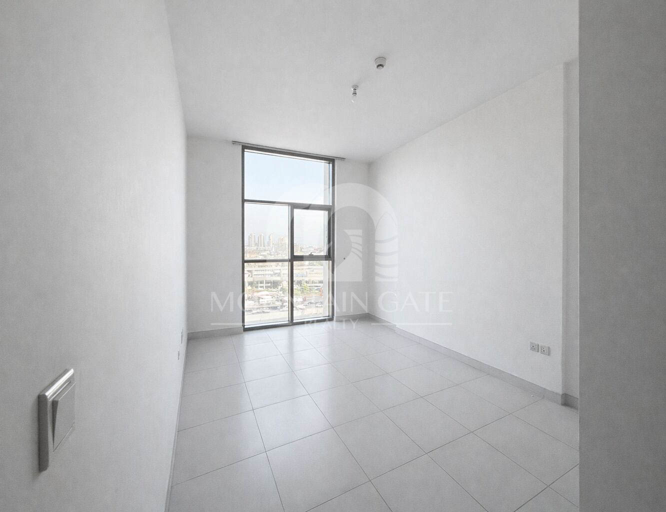 Mid floor / Best offer  / City View 1BR Motor City Mountain Gate