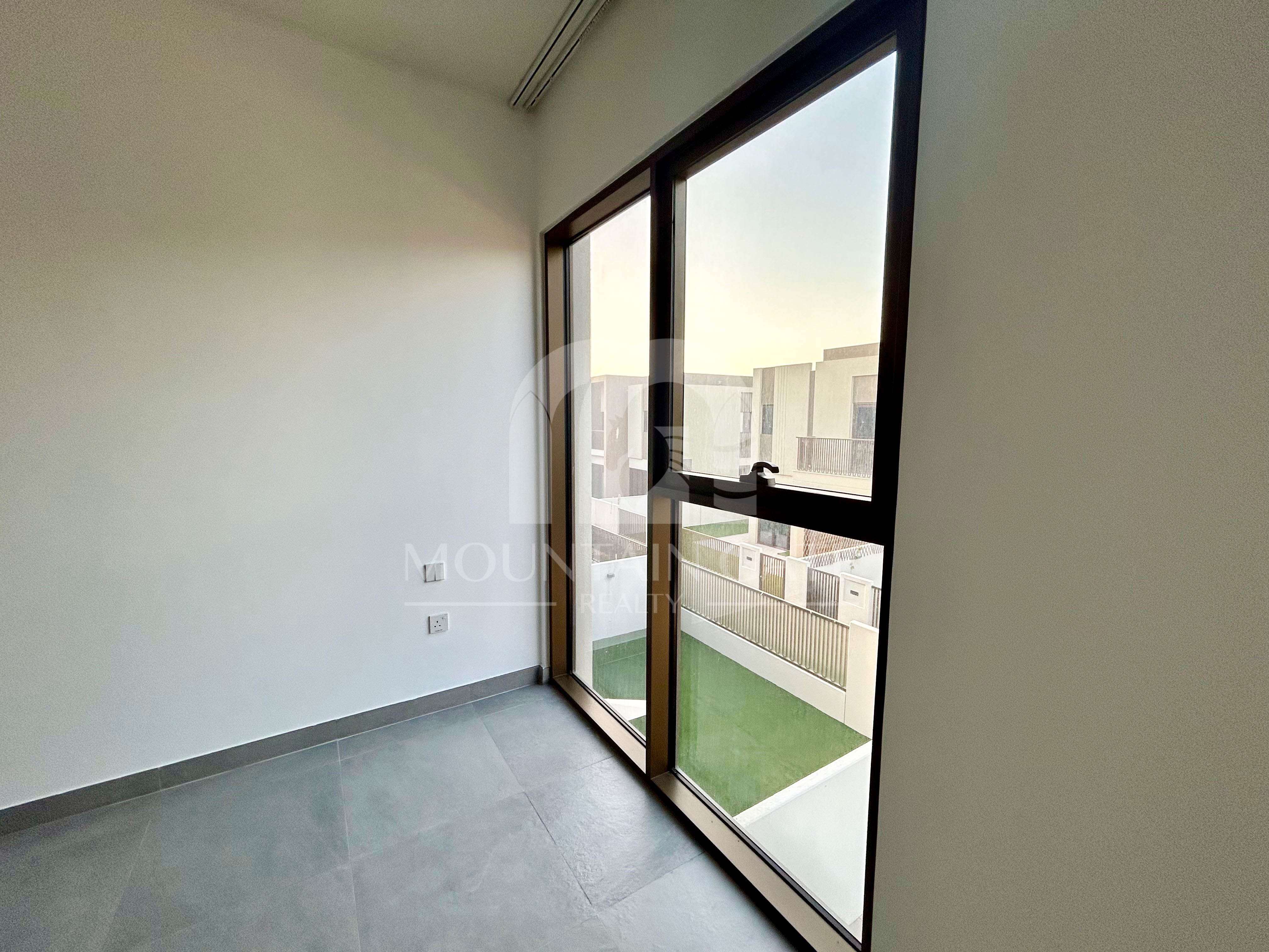 Landscaped | Ready to Move in | Close to Pool 3BR Dubai Land Mountain Gate