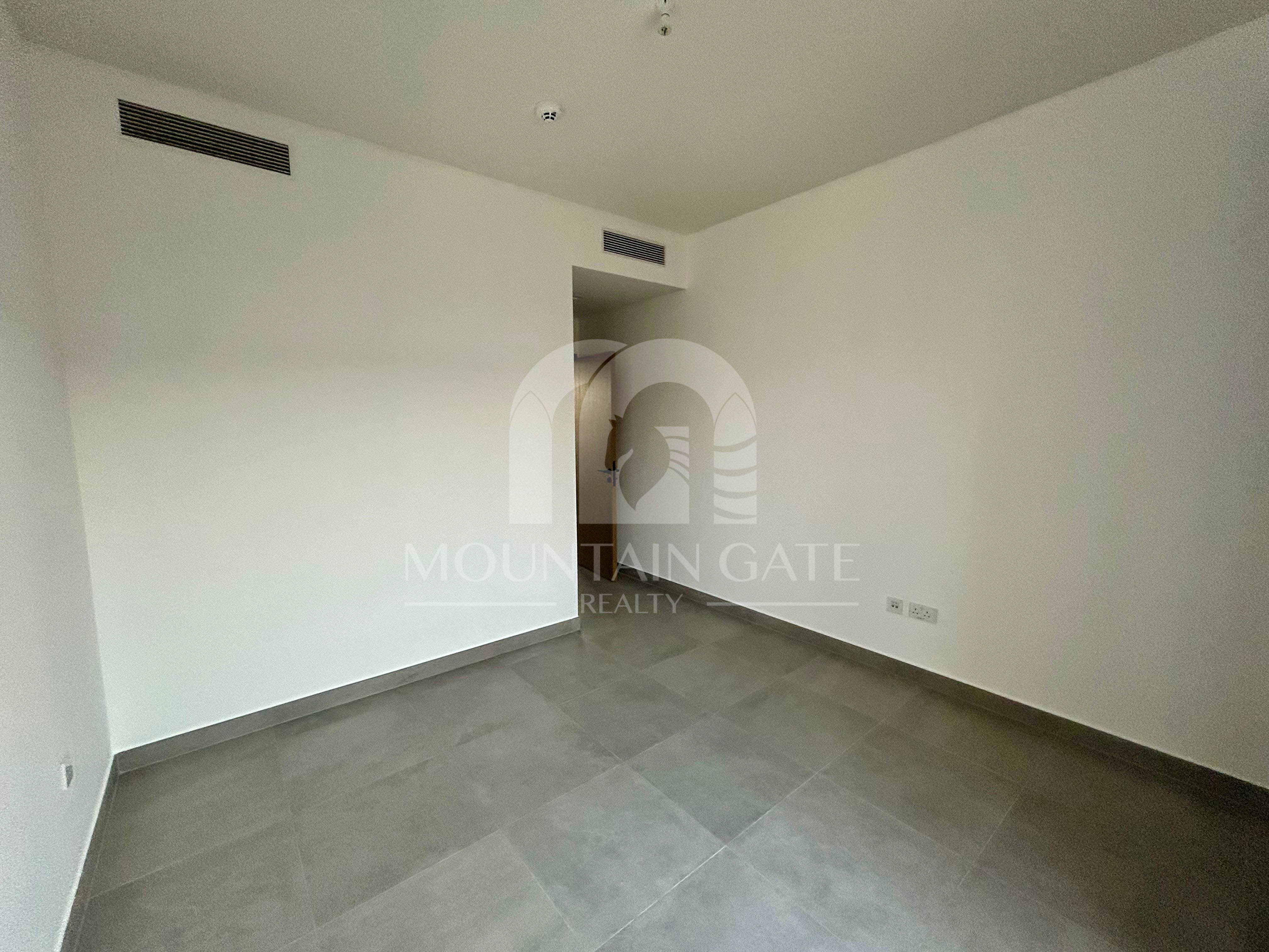 Landscaped | Ready to Move in | Close to Pool 3BR Dubai Land Mountain Gate