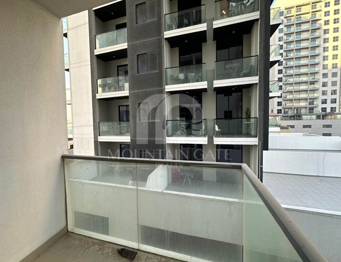 Next to Bus Stop Ready to Move in Fully Furnished Jumeirah Village Circle Mountain Gate