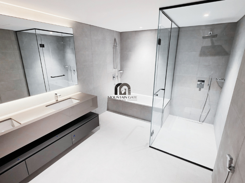 For luxury seekers only | Duplex theater view 1BR Aljada Mountain Gate