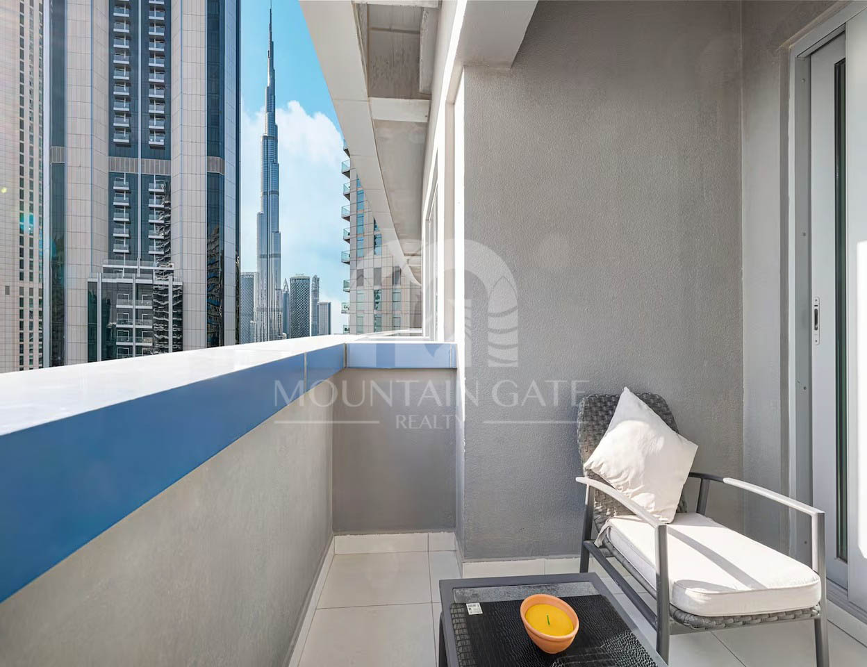 Furnished High Floor | Burj View | Walk to Mall 2BR Downtown Dubai Mountain Gate