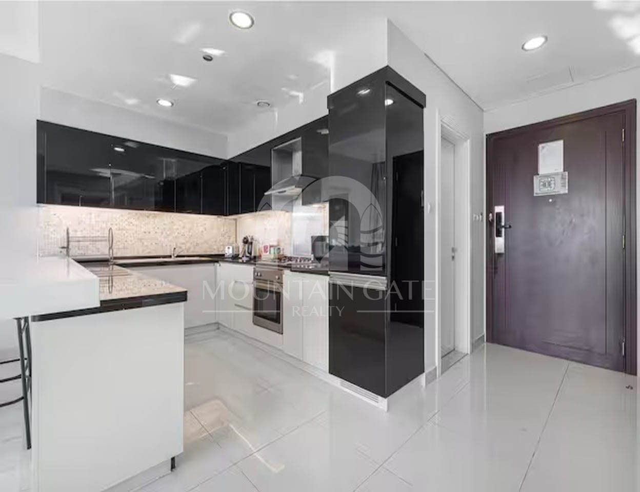 Furnished High Floor | Burj View | Walk to Mall 2BR Downtown Dubai Mountain Gate
