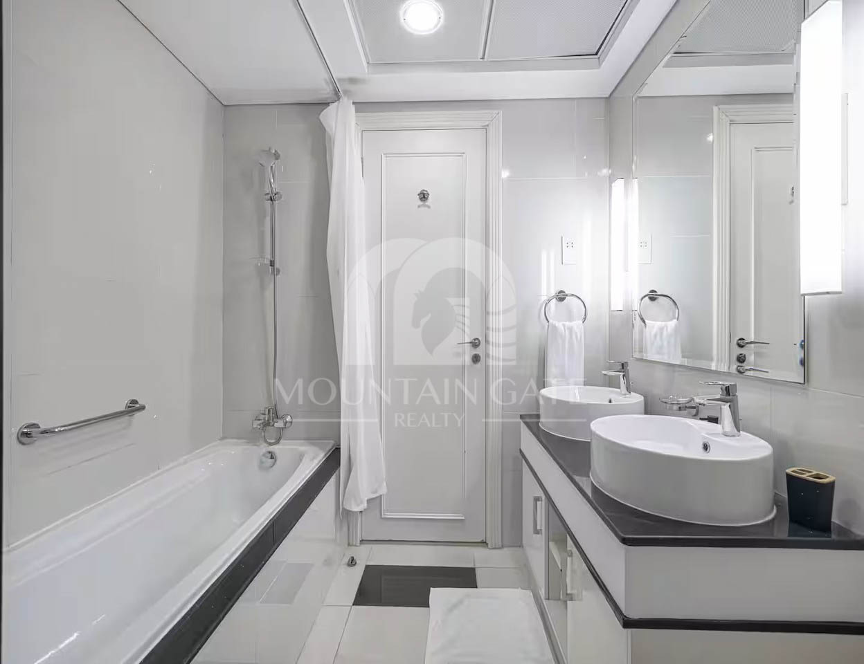 Furnished High Floor | Burj View | Walk to Mall 2BR Downtown Dubai Mountain Gate