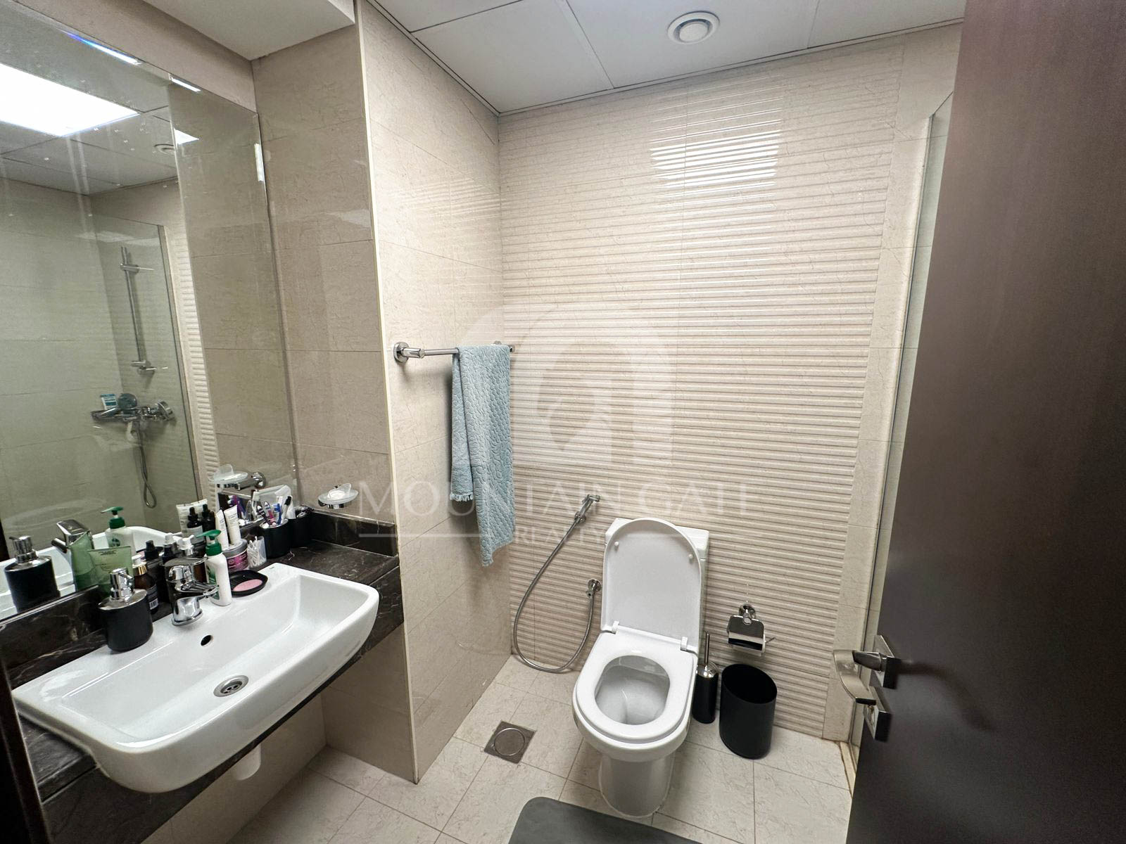 Multiple Chqs Furnished Modern Balcony Hotel View 1BR Jumeirah Village Circle Mountain Gate