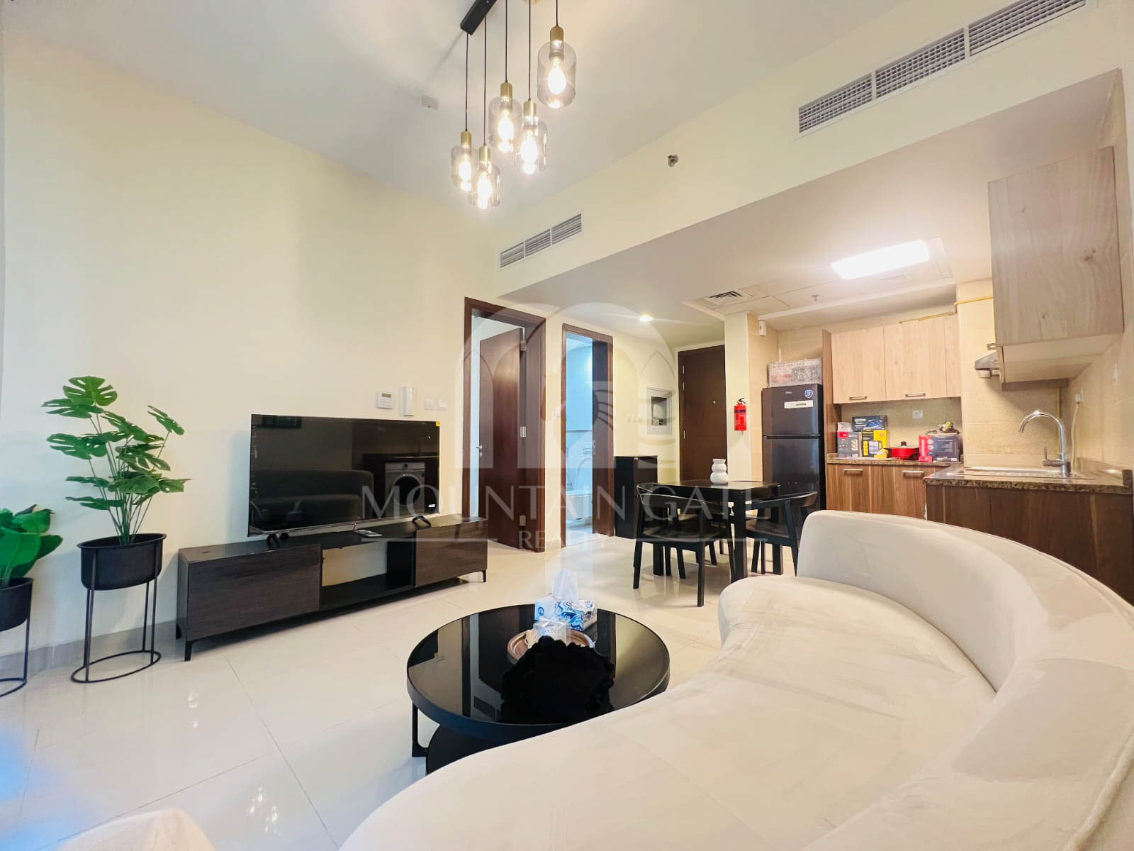 Chiller Free | Luxury Furnished Vacant 4 Cheques 1BR Jumeirah Village Circle Mountain Gate