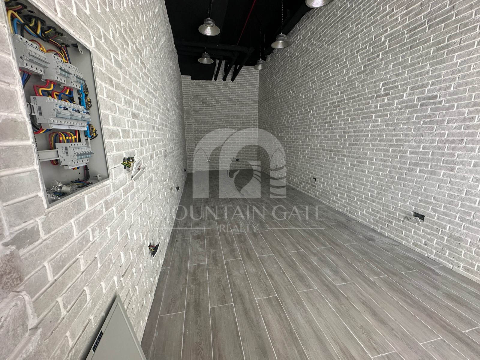 Fitted || Prime Location || Well Maintained Dubai Investment Park (DIP) Mountain Gate