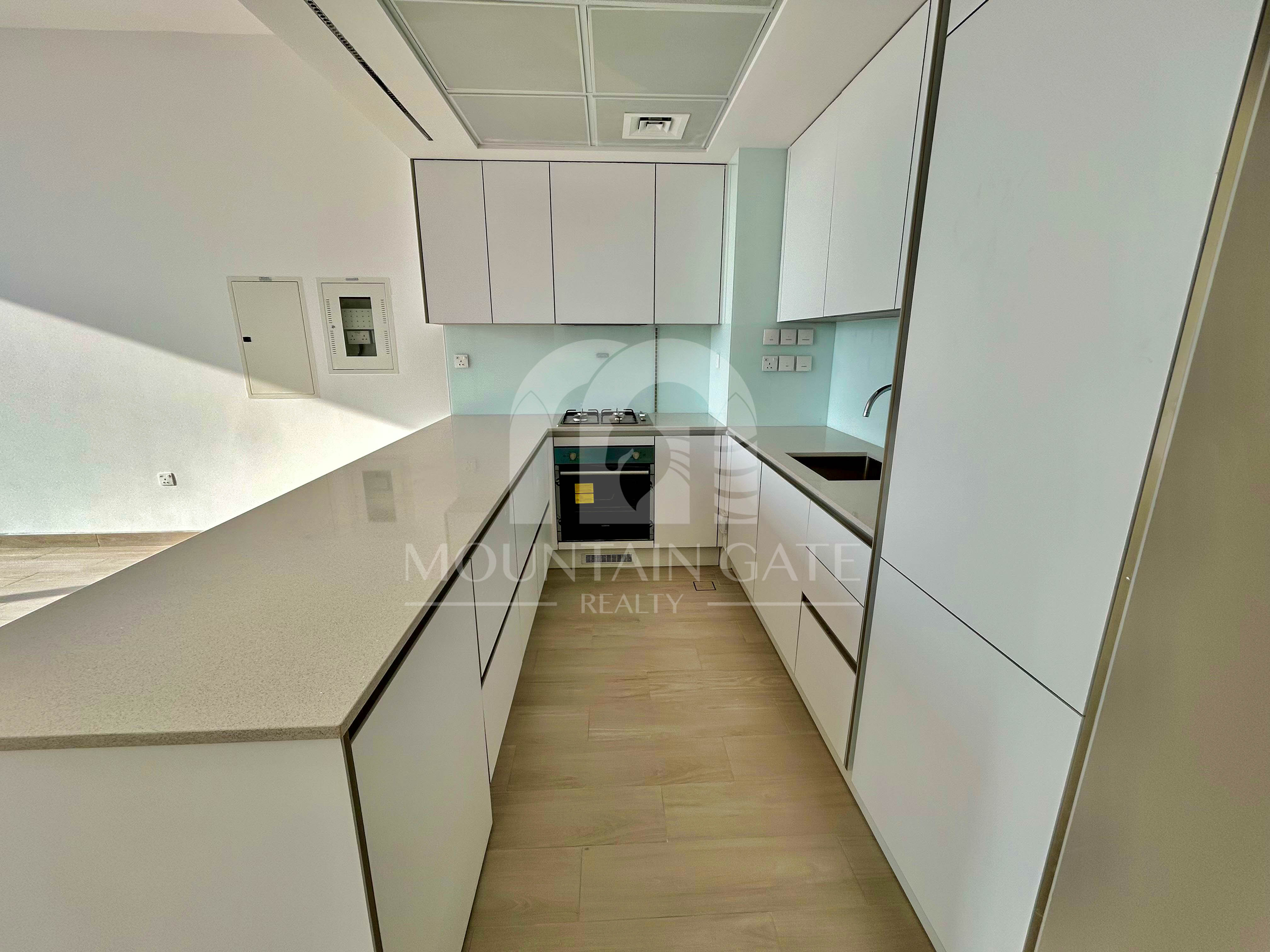 Park View | Modern Layout | Equipped Kitchen 1BR Jumeirah Village Circle Mountain Gate