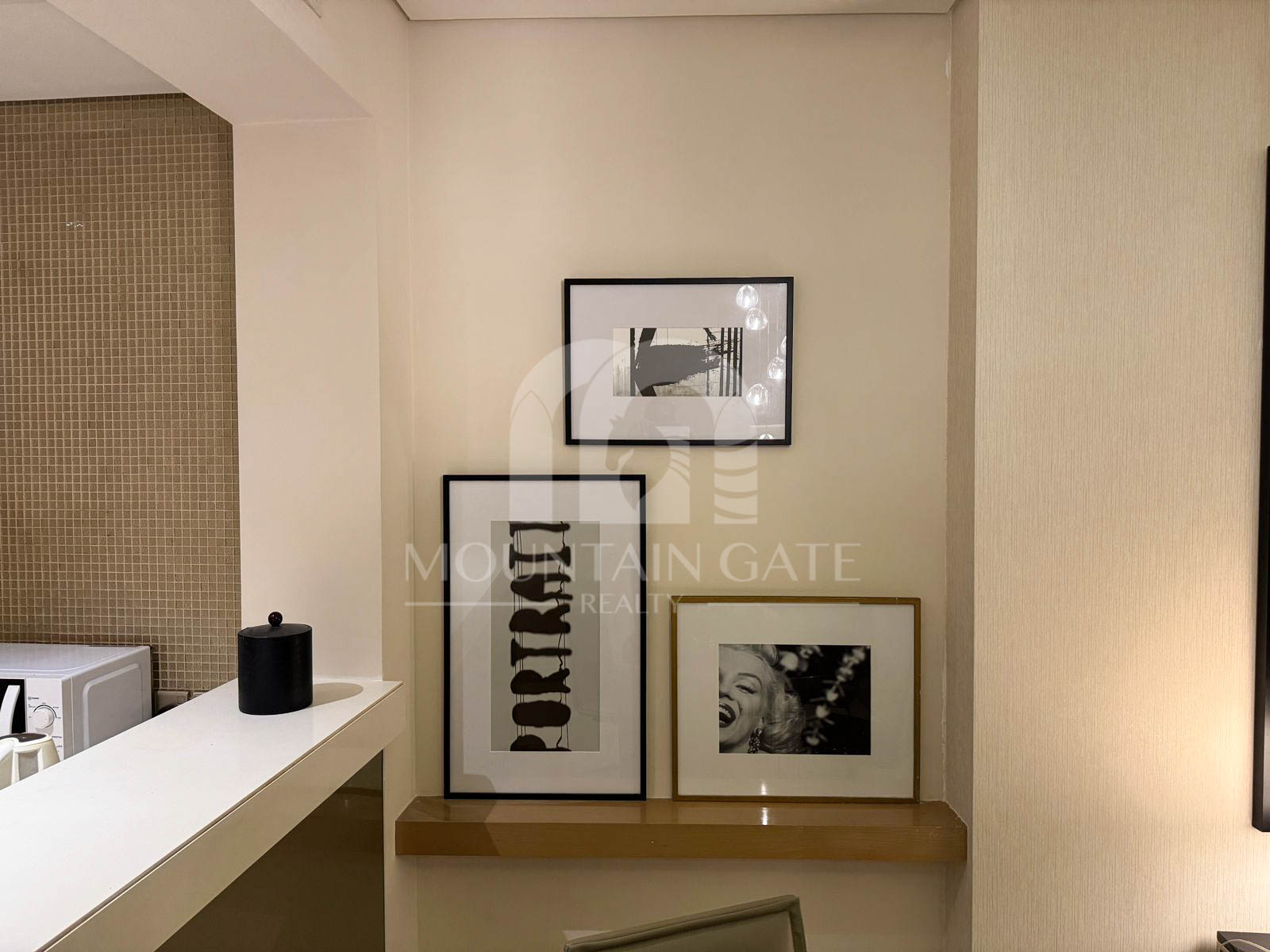 Hollywood Star | Fully Serviced 1BR | Canal Views 1BR Business Bay Mountain Gate