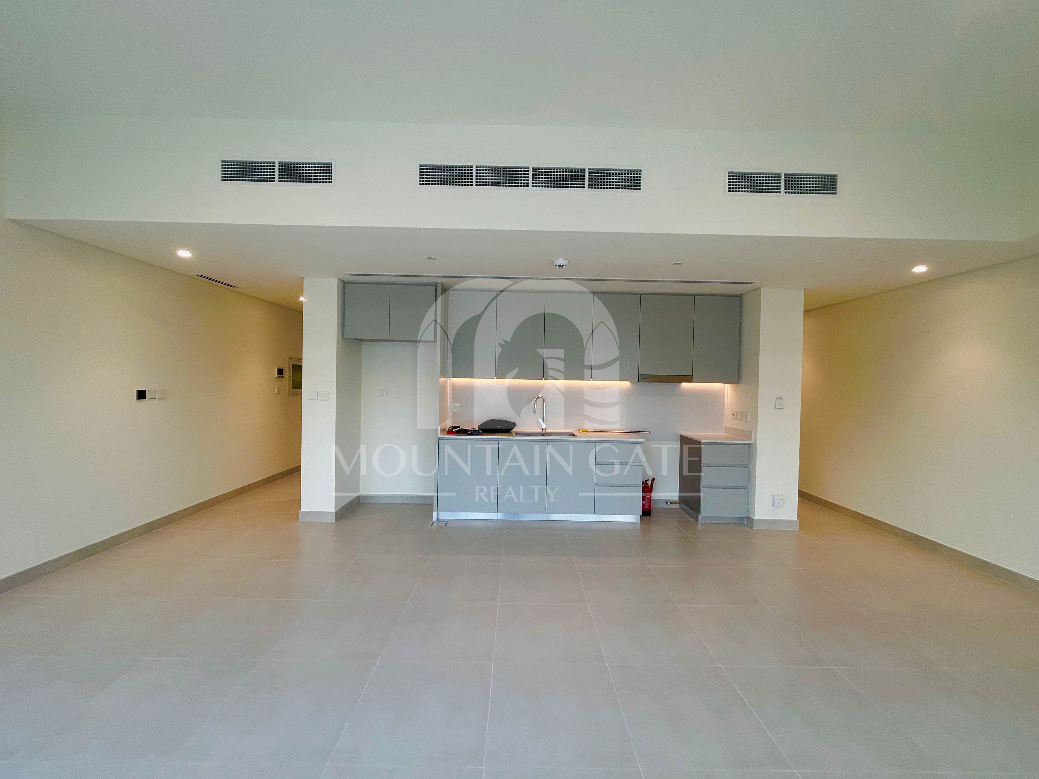 LUXURIOUS | VACANT | GREEN LIVING 3BR The Valley Mountain Gate