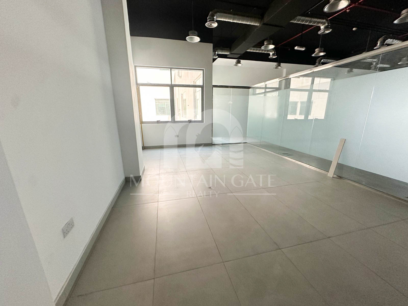 Well Maintained || Close To Metro Prime Location Dubai Investment Park (DIP) Mountain Gate