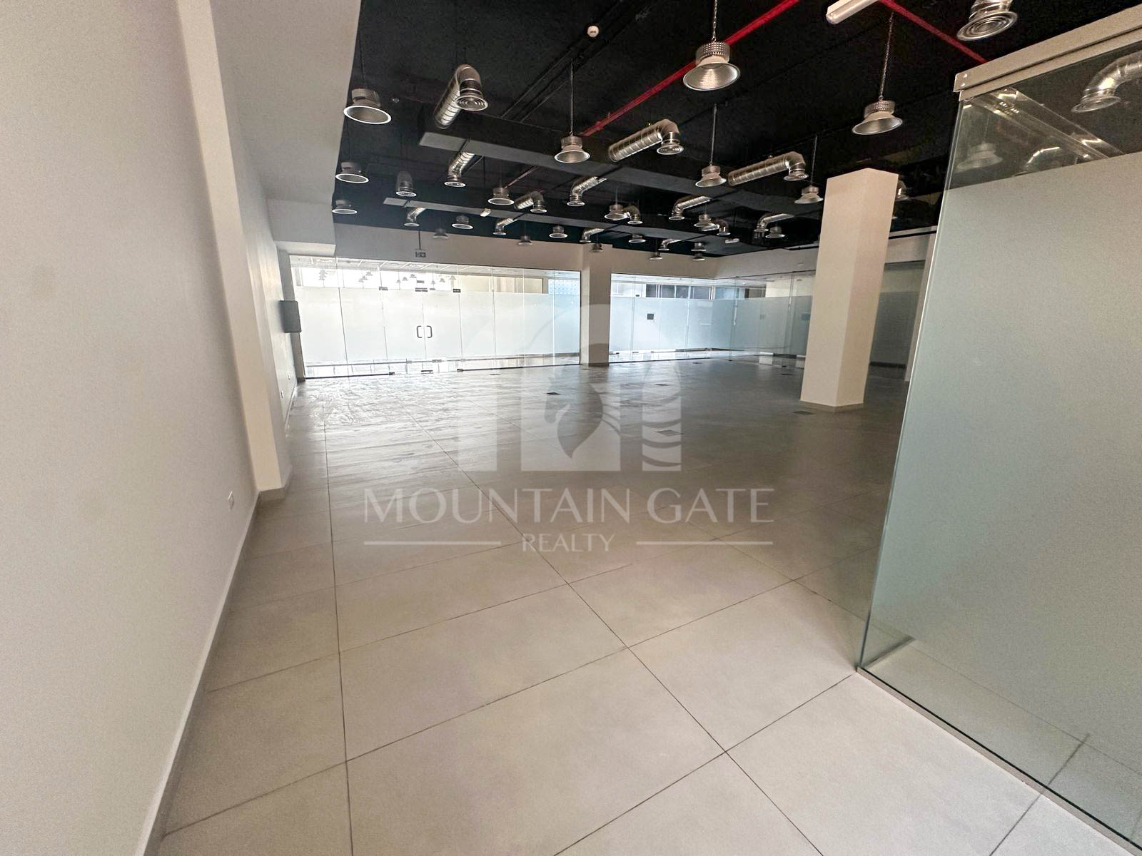 Ready to Move In || Close to Metro Prime Location Dubai Investment Park (DIP) Mountain Gate