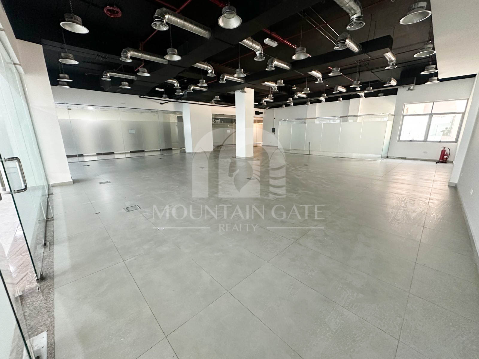 Ready to Move In || Close to Metro Prime Location Dubai Investment Park (DIP) Mountain Gate