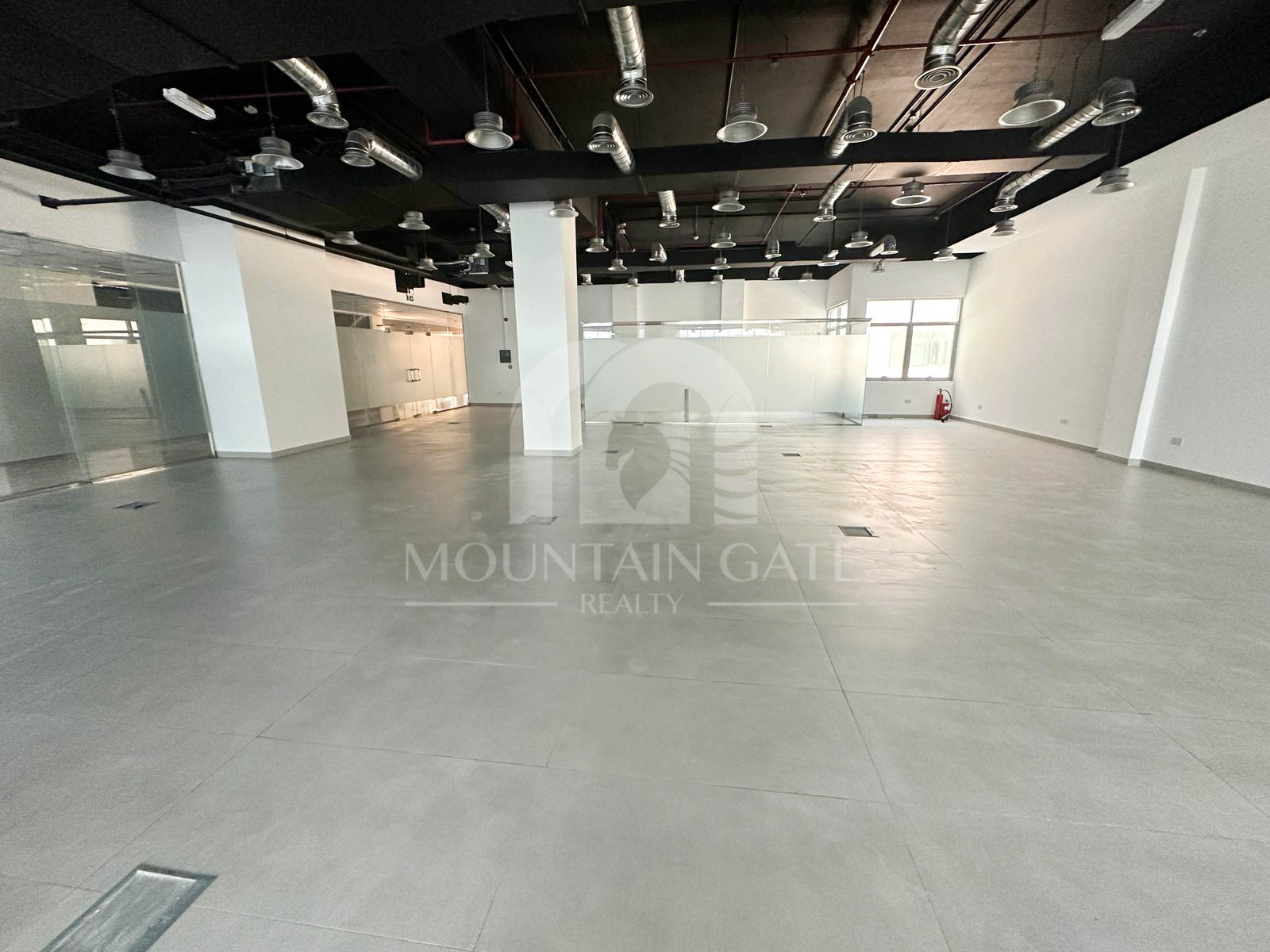 Well Maintained || Close To Metro Prime Location Dubai Investment Park (DIP) Mountain Gate