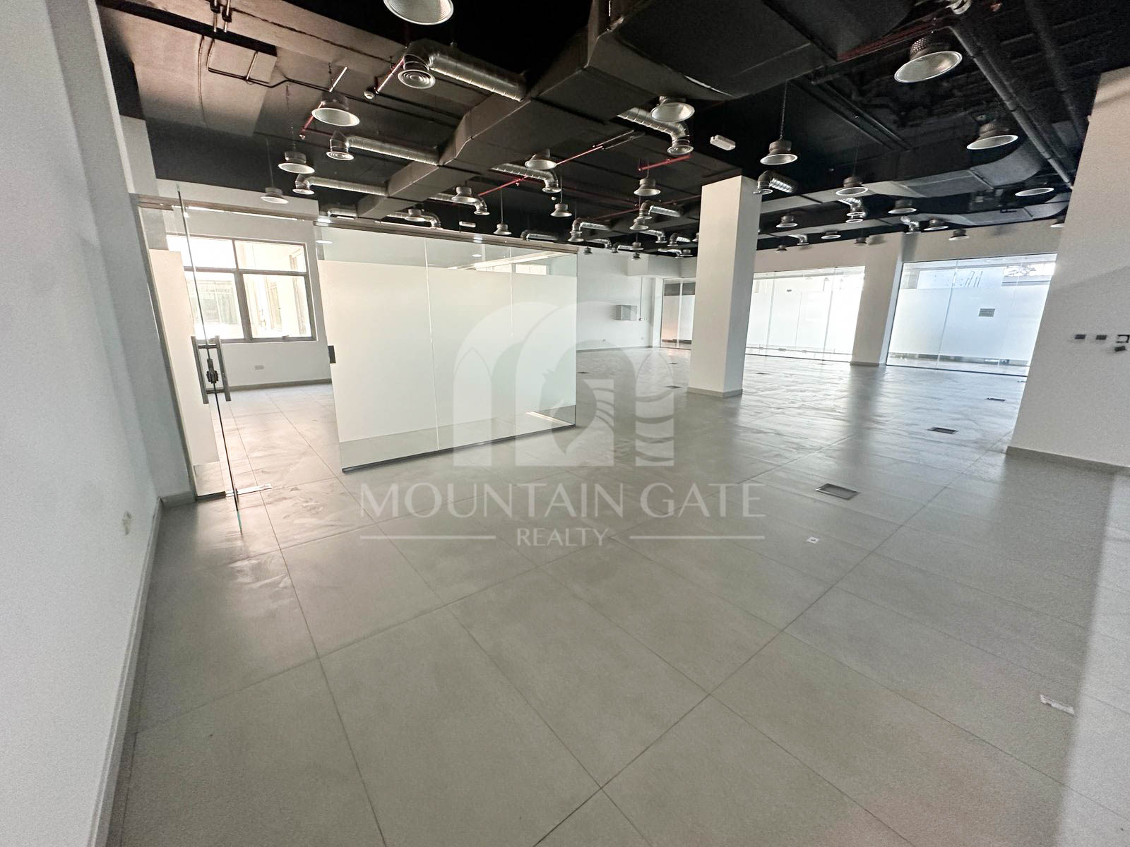 Well Maintained || Close To Metro Prime Location Dubai Investment Park (DIP) Mountain Gate