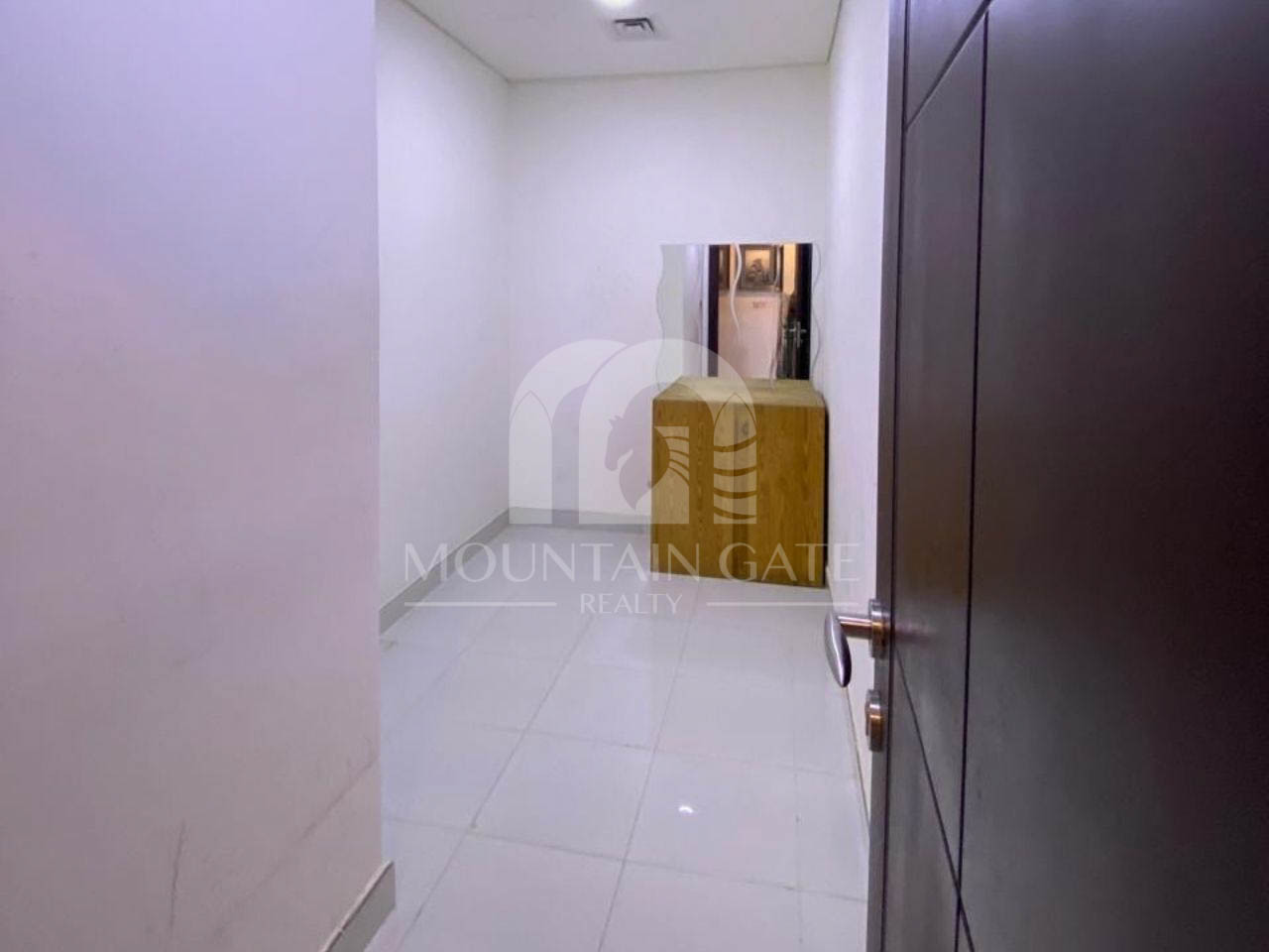 SPACIOUS | FULLY FURNISHED | GOOD COMMUNITY 1BR Arjan Mountain Gate