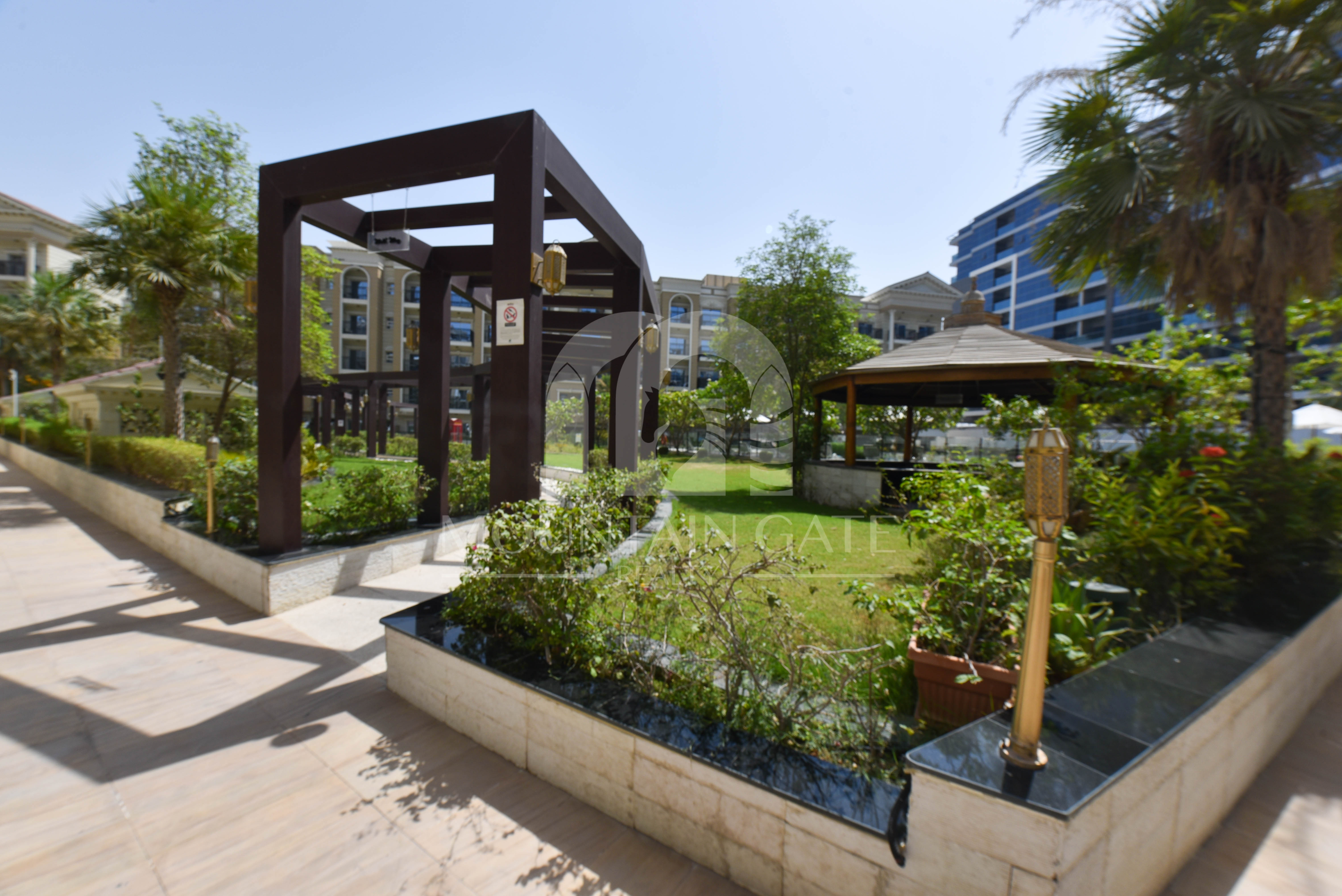 SPACIOUS | FULLY FURNISHED | GOOD COMMUNITY 1BR Arjan Mountain Gate