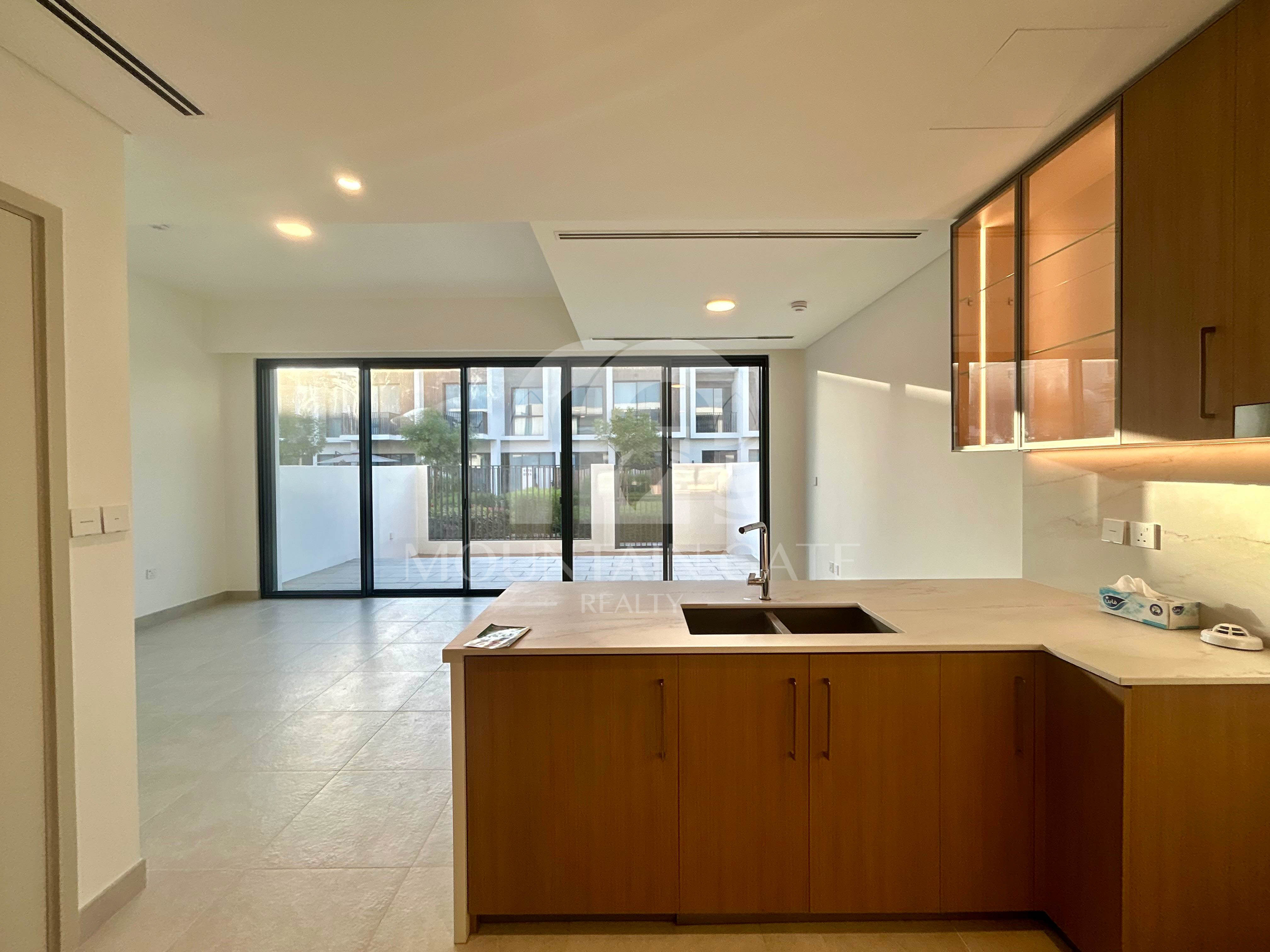 Brand New Spacious Layout  Family Living 3BR The Valley Mountain Gate