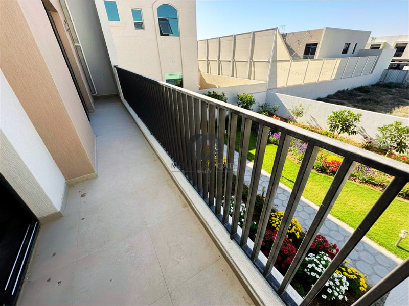 Corner Unit| Spacious| No Service charge| Vacant 4BR Al Tai Mountain Gate