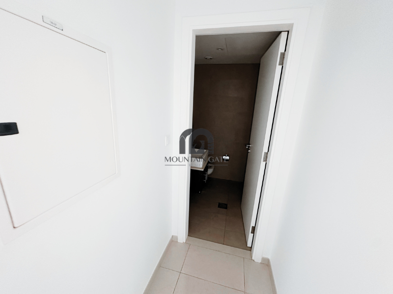 Corner Unit| Spacious| No Service charge| Vacant 4BR Al Tai Mountain Gate
