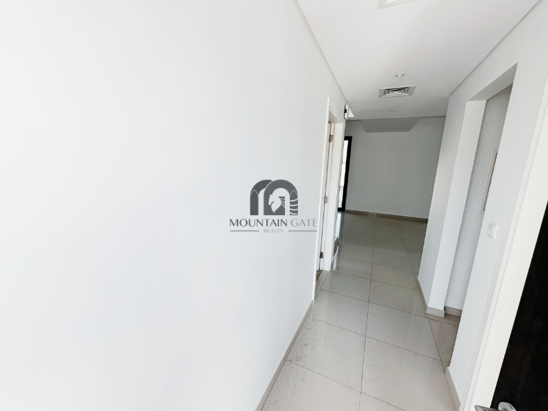 Corner Unit| Spacious| No Service charge| Vacant 4BR Al Tai Mountain Gate